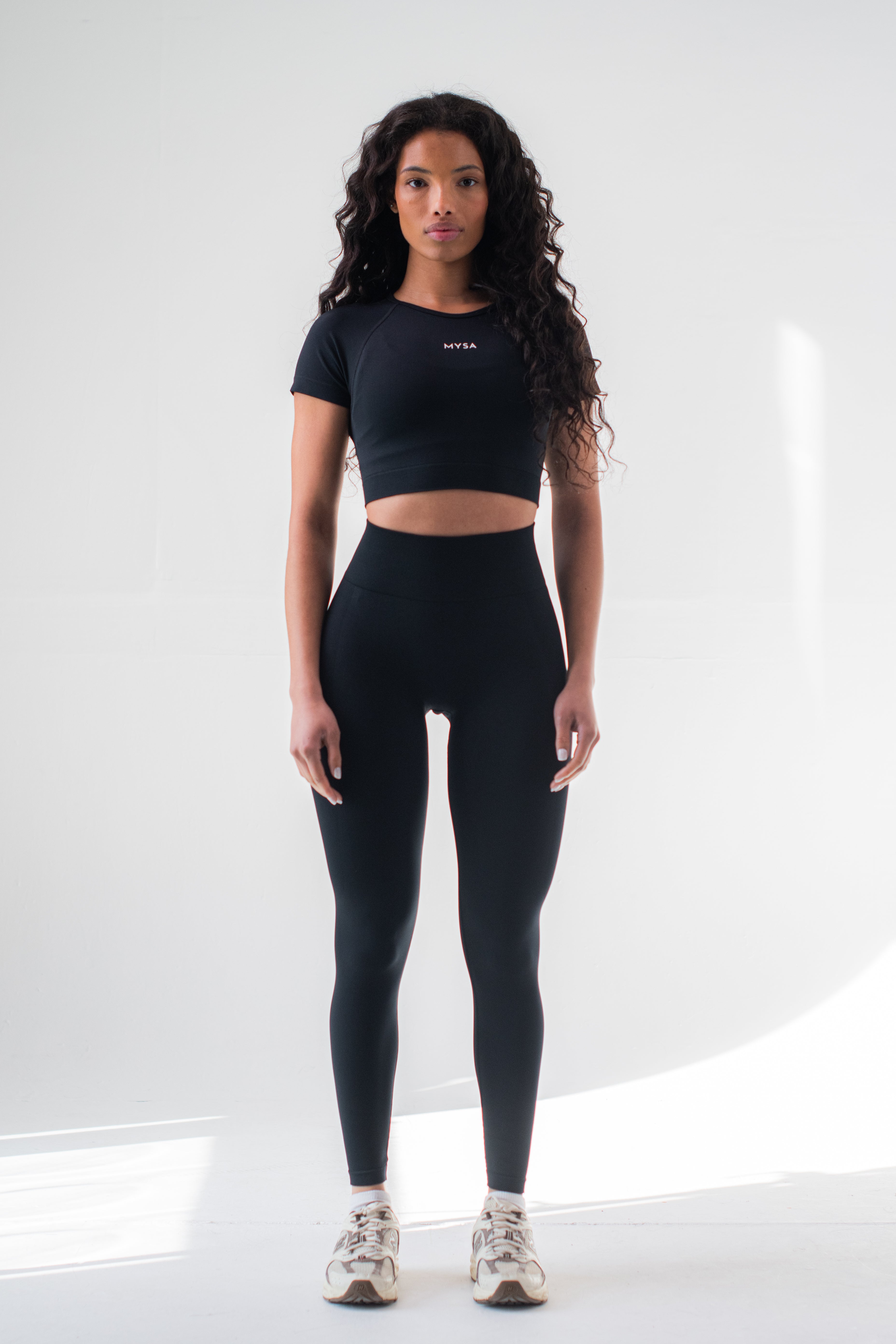Black Motion SS Crop Top