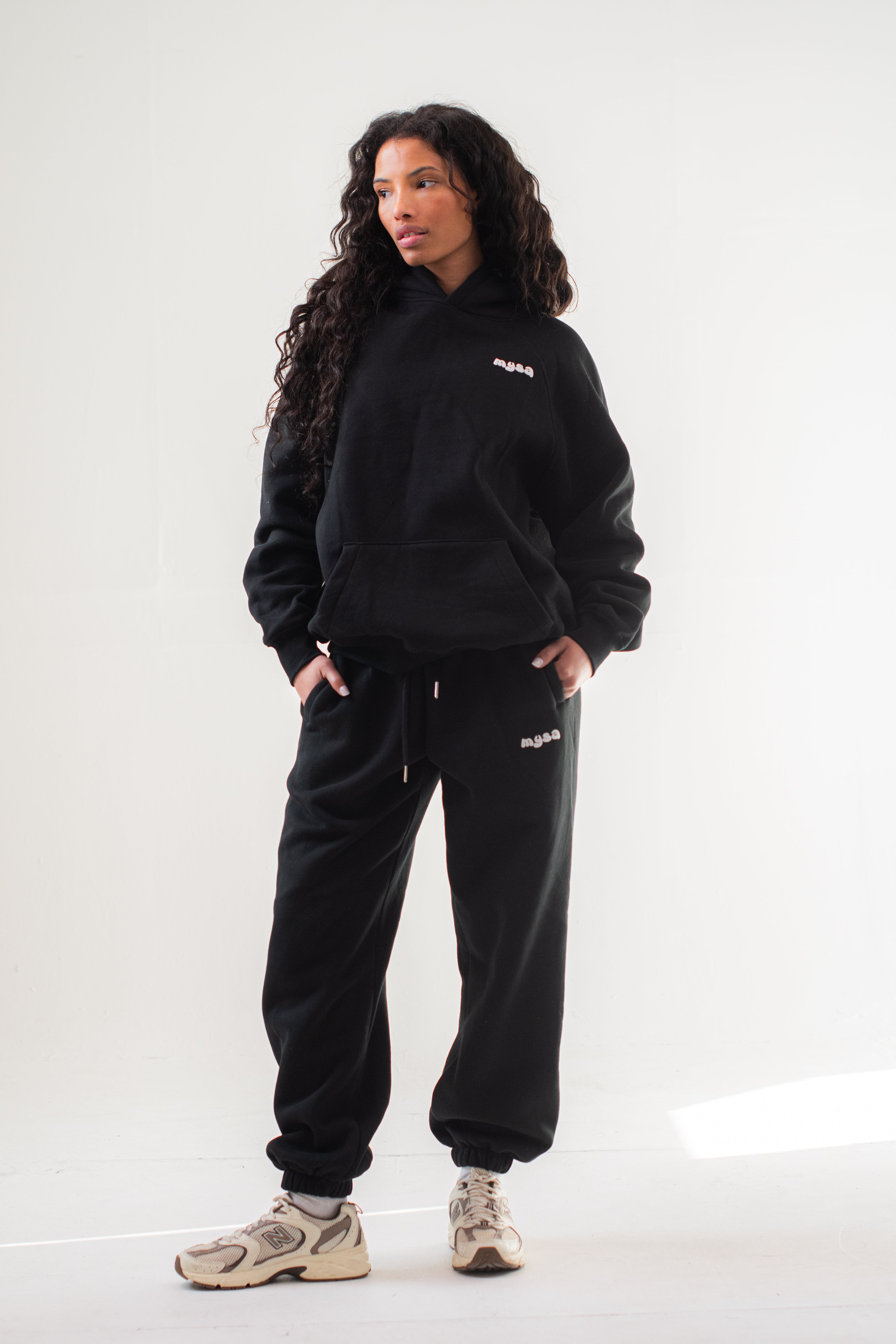 Puff Oversized Sweatpants - Black